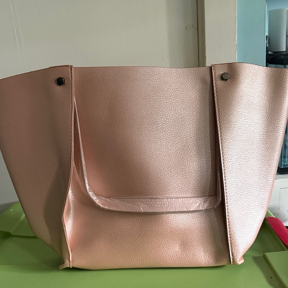 Neiman Marcus Rose Gold Tote Bag - Picture 4 of 5